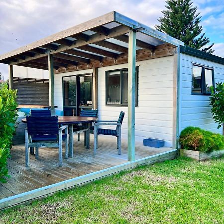 Mount And Surf View Cabin Pataua Exterior foto