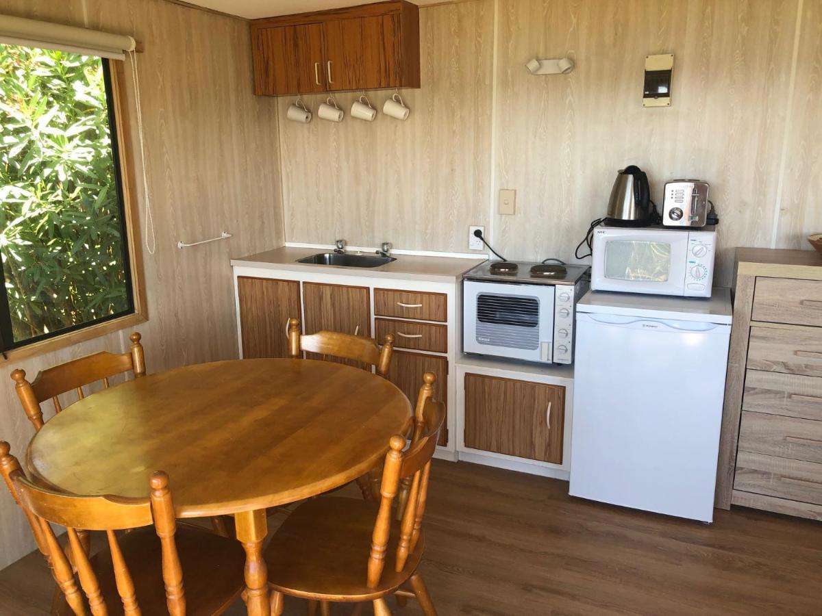 Mount And Surf View Cabin Pataua Exterior foto